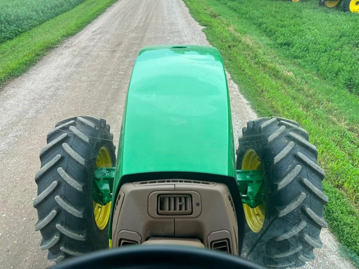 john-deere-8300-image-29