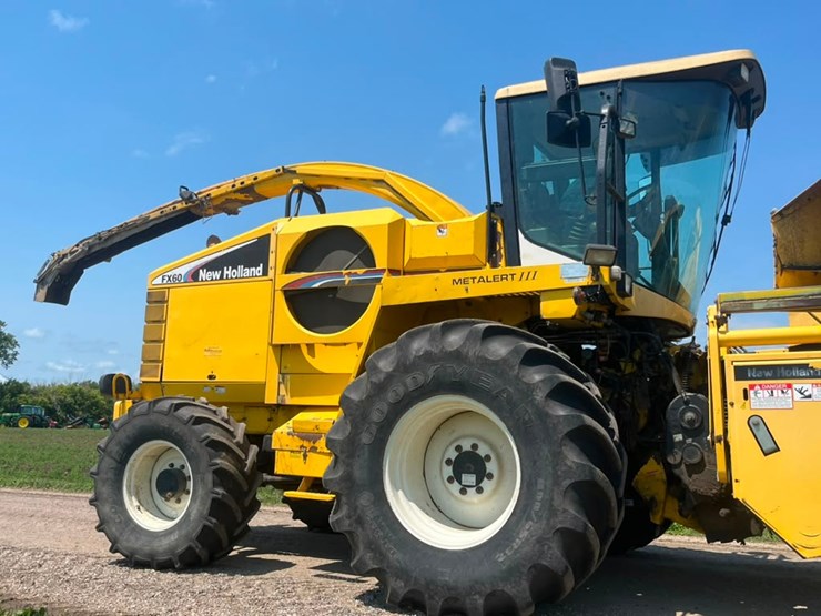 new-holland-fx60-image-15