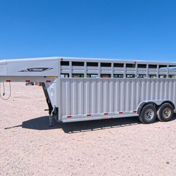 2014 TITAN TRAILER