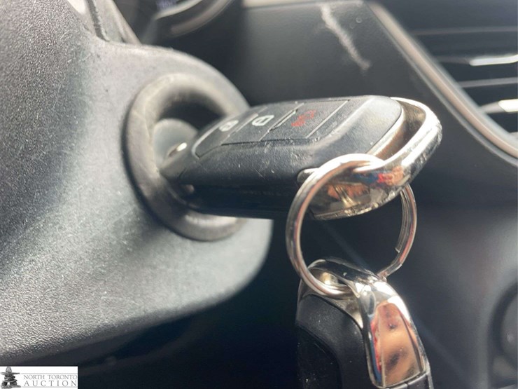 2021-ford-escape-image-14