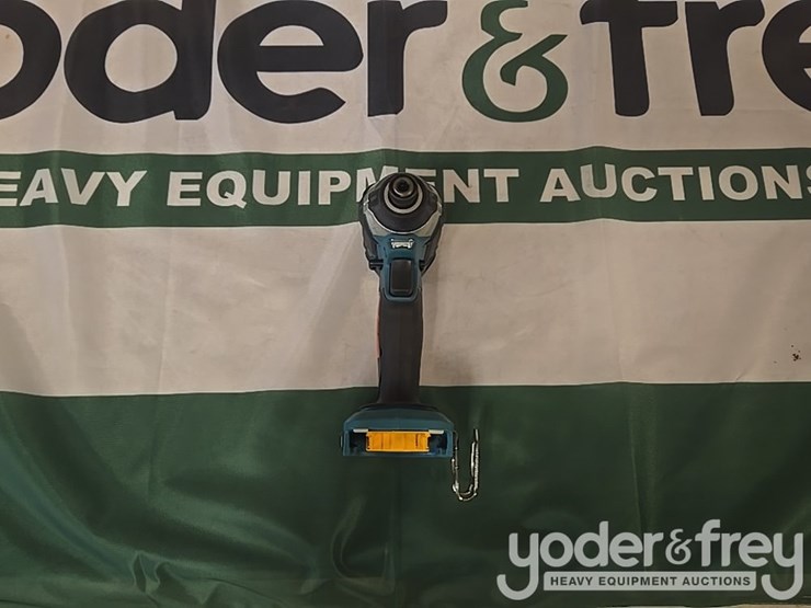 makita-xdt11z-image-3