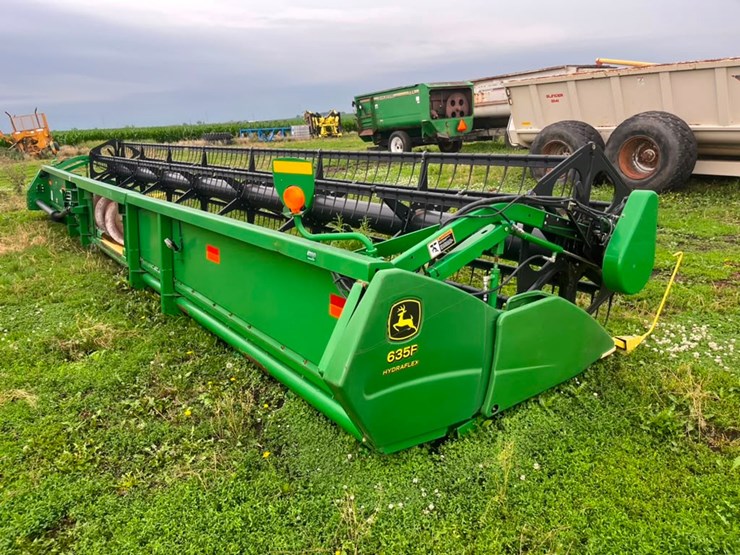 john-deere-635f-image-9