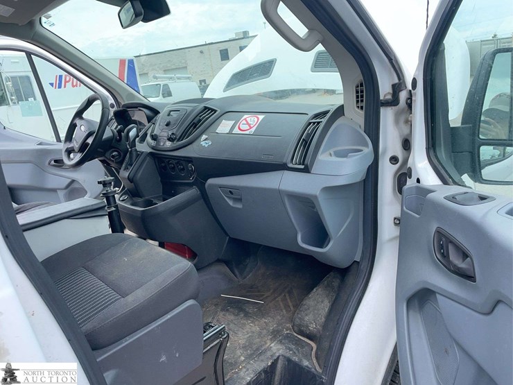 2018-ford-transit-image-18
