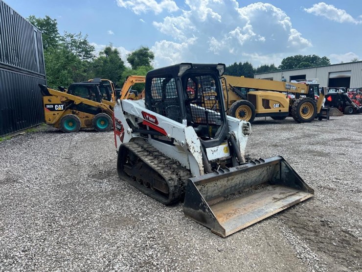 2022-bobcat-t550-image-8