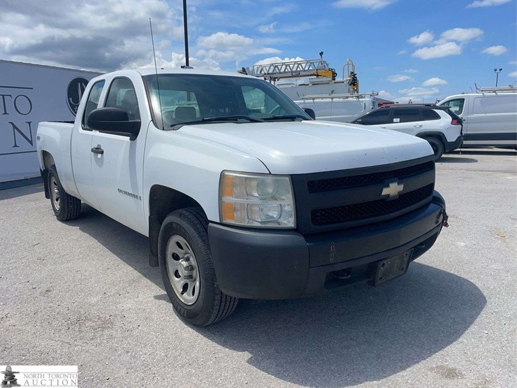 2008-chevrolet-silverado-1500-image-3