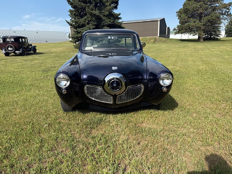1949-studebaker-starlight-coupe-image-2