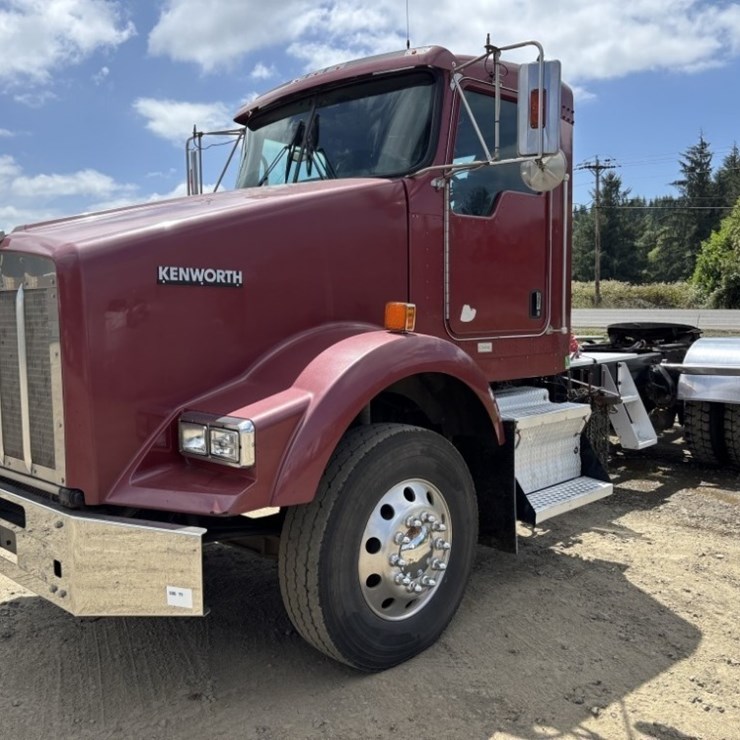 2010 KENWORTH T800