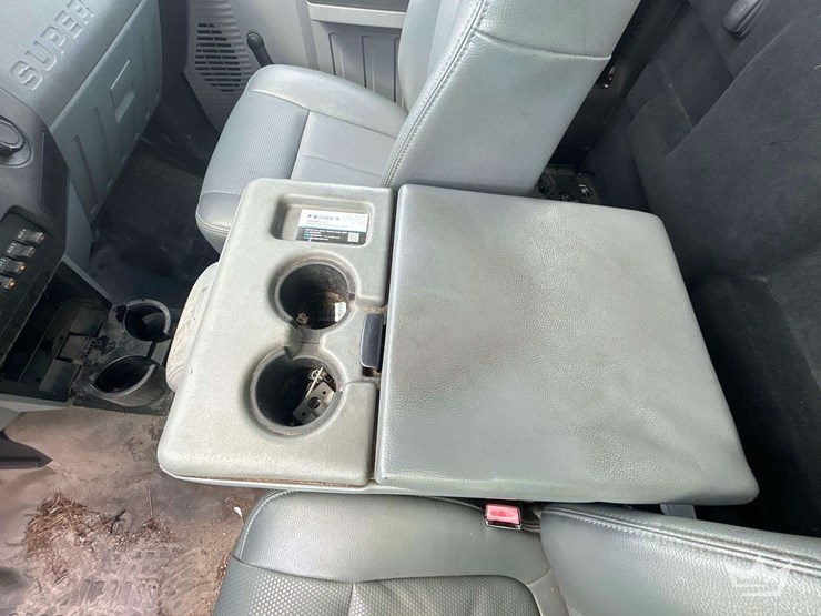 2015-ford-f550-image-41