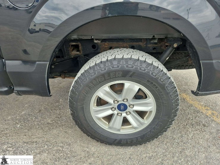 2018-ford-f150-image-23