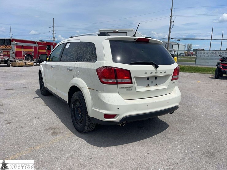 2012-dodge-journey-image-7