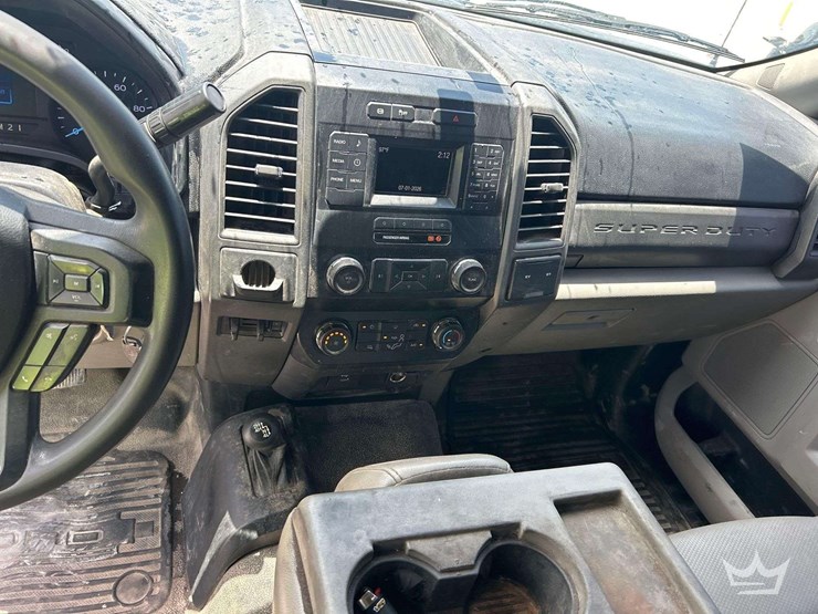 2019-ford-f550-image-15