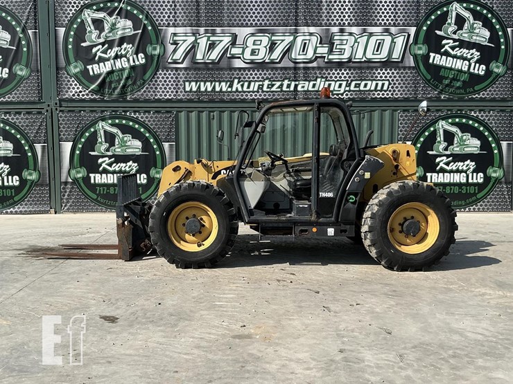 2010-caterpillar-th406-image-1