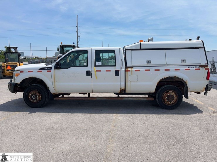 2013-ford-f350-image-8