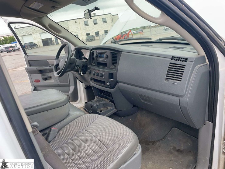 2008-dodge-ram-1500-image-18