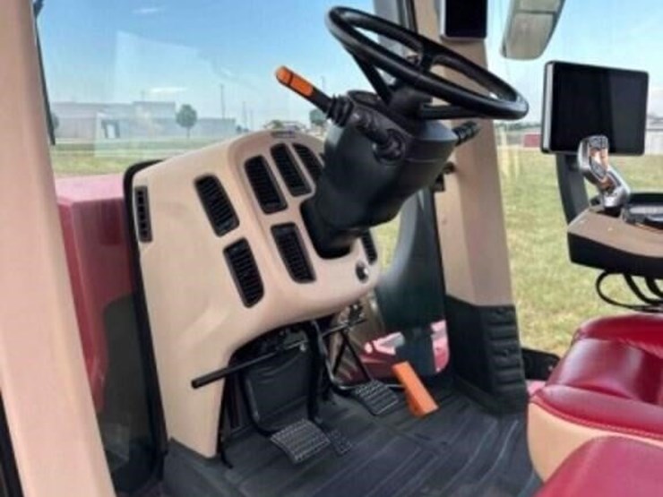 case-ih-620-image-19