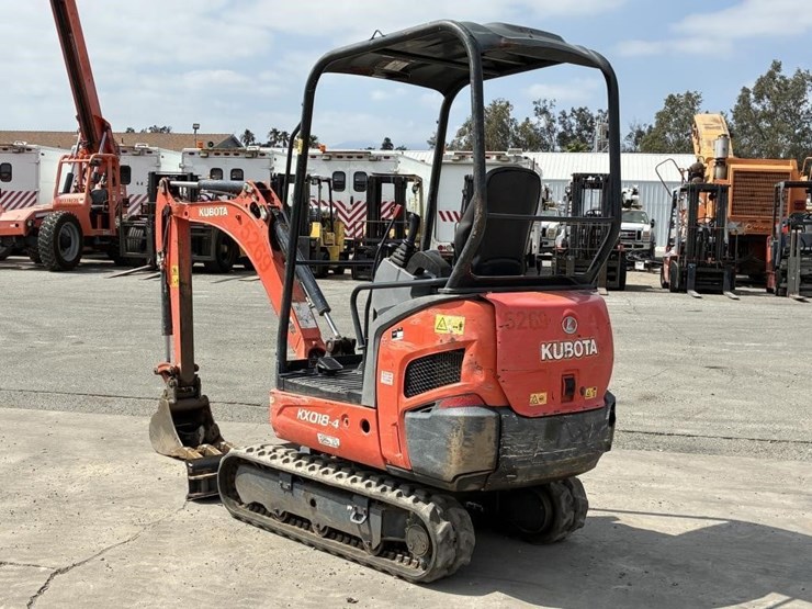 2019-kubota-kx018-4-image-4