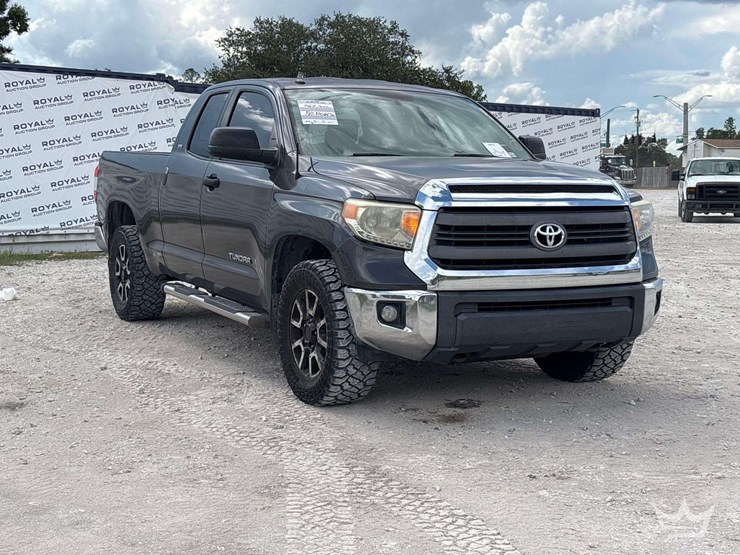 2014-toyota-tundra-image-2
