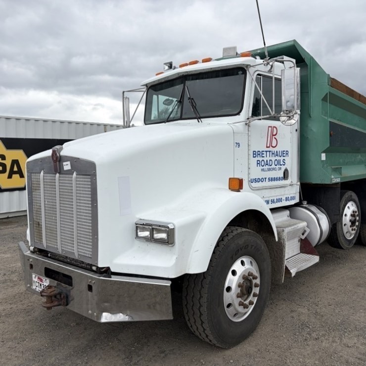 1991 Kenworth Tri-Axle Dump Truck