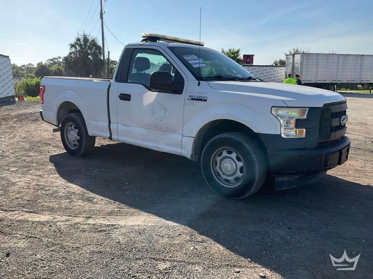 2017-ford-f150-image-2