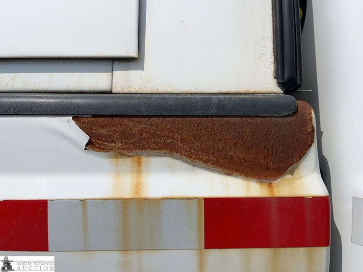 2013-ford-f350-image-41