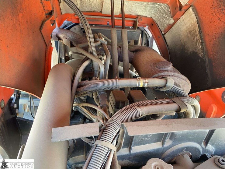 kubota-m7040-image-31