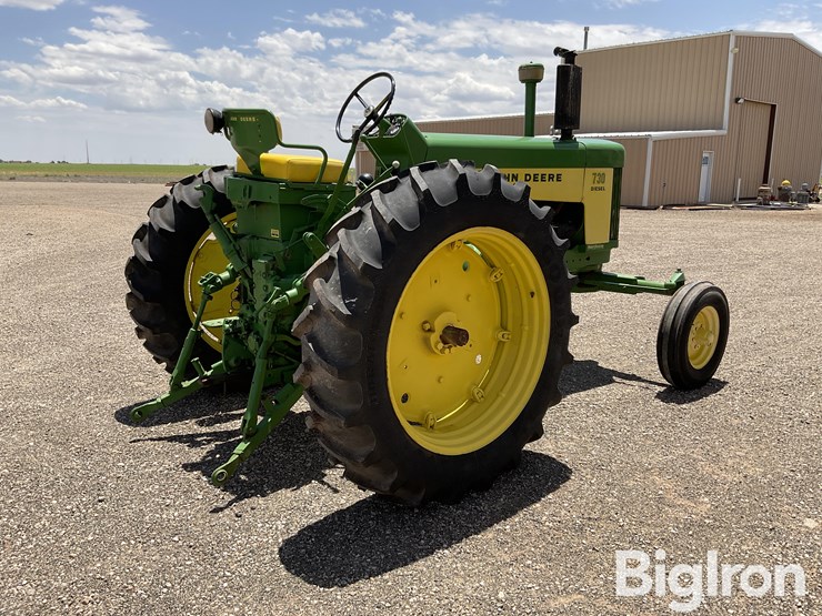 1959-john-deere-730-image-5