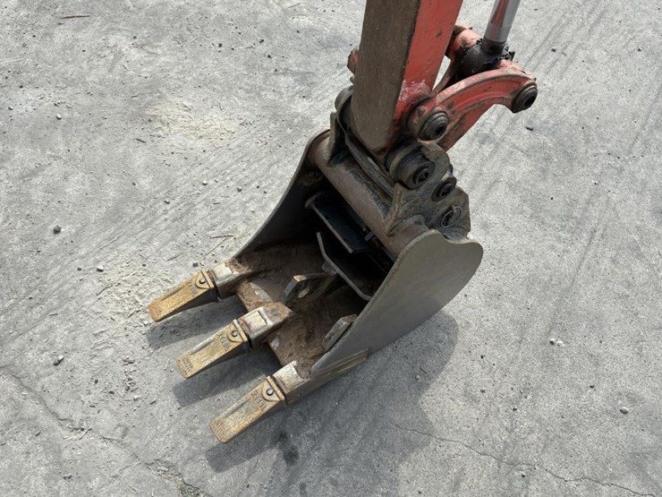 2019-kubota-kx018-4-image-9