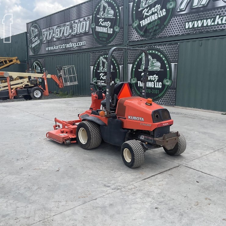 2012 KUBOTA F3680