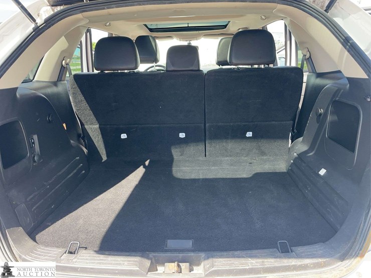 2013-ford-edge-image-22