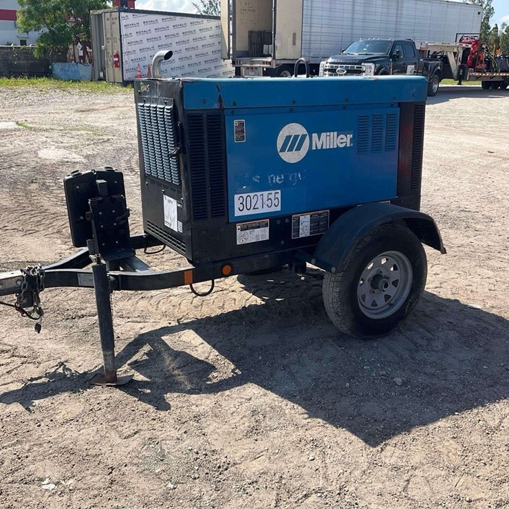 2018 MILLER BIG BLUE 400