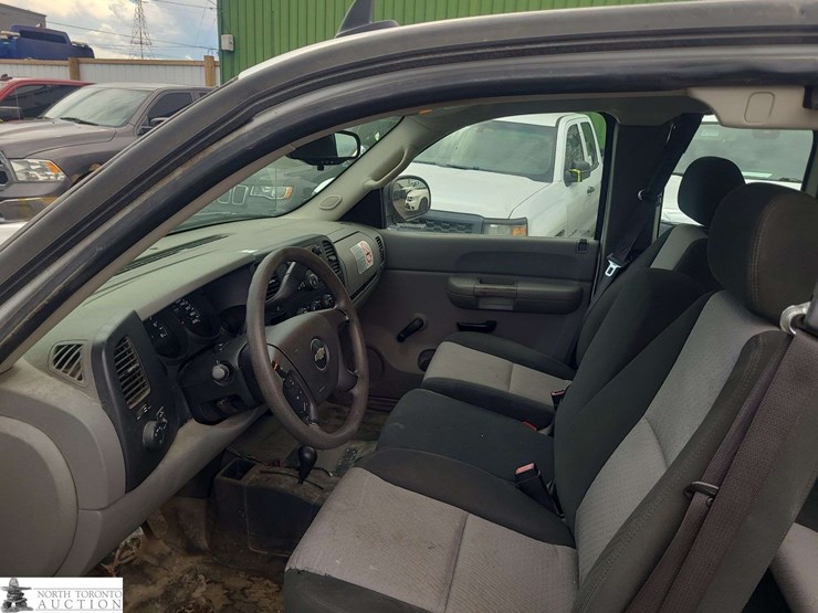 2008-chevrolet-silverado-1500-image-13