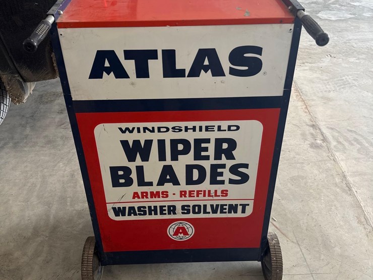 atlas-wiper-blades-display-cabinet-image-6