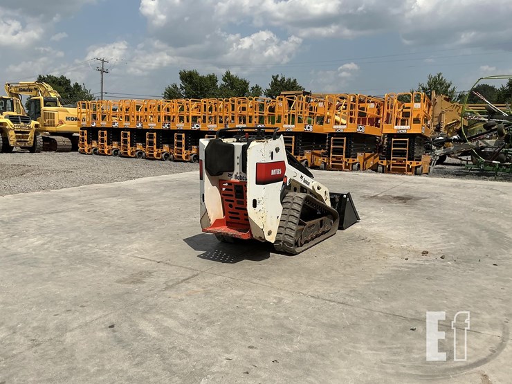 2017-bobcat-mt85-image-4