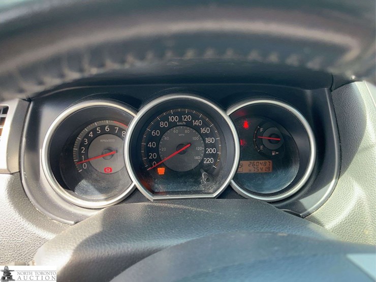 2007-nissan-versa-1.8-s-4dr-hatchback-(1.8l-i4-4a)-image-12