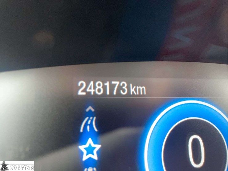 2021-ford-escape-image-21