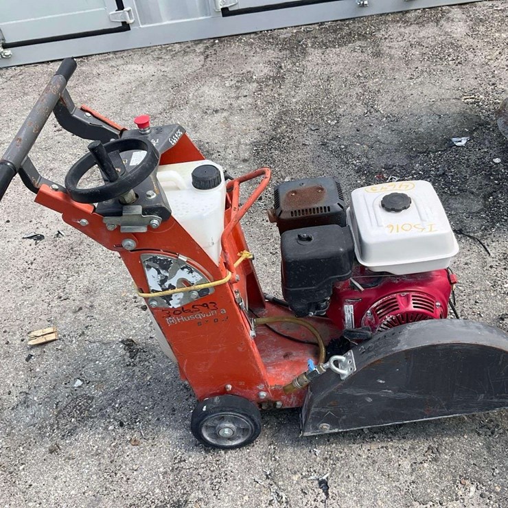 2017 Husqvarna FS400LV Walk-Behind Concrete Cutter