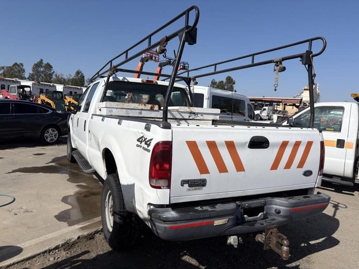 2002-ford-f350-image-4
