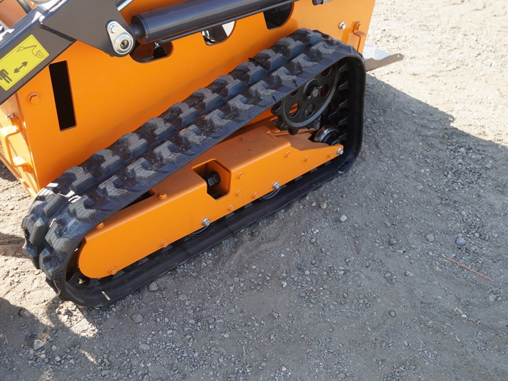 #1020-•-unused-landhonor-lhr-t460s2-tracked-mini-stand-on-skid-steer-loader---middlefield,-ohio-image-21