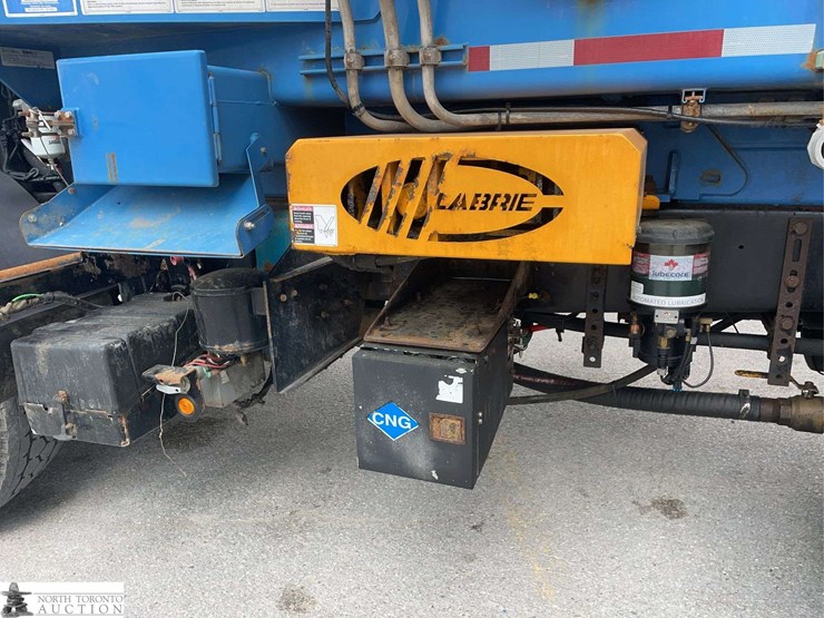 2018-mack-lr633-t/a-refuse-truck-image-22