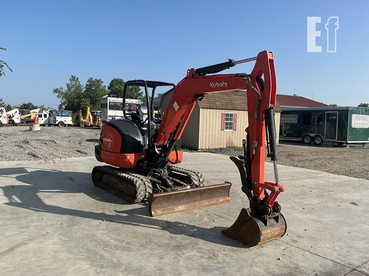 2021-kubota-kx040-4-image-6