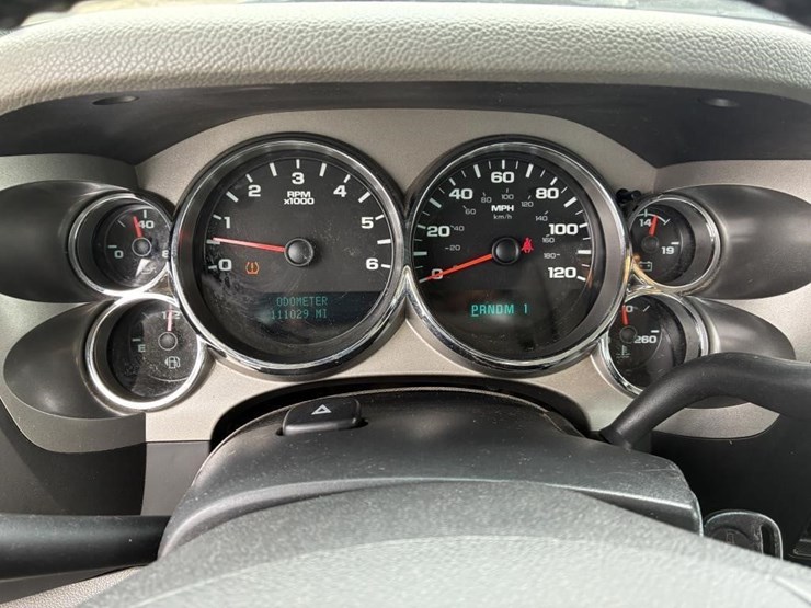 2012-gmc-sierra-2500-image-21