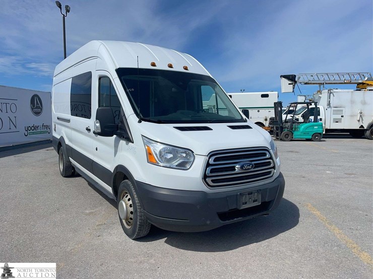 2016-ford-transit-image-3