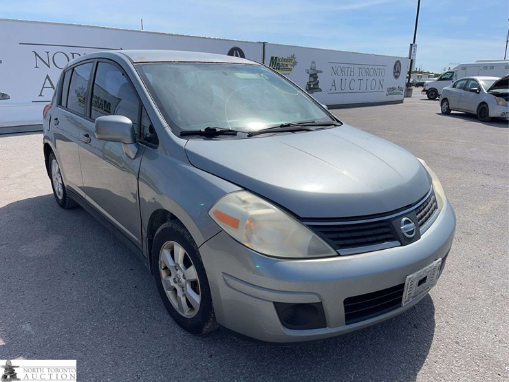 2007-nissan-versa-1.8-s-4dr-hatchback-(1.8l-i4-4a)-image-3