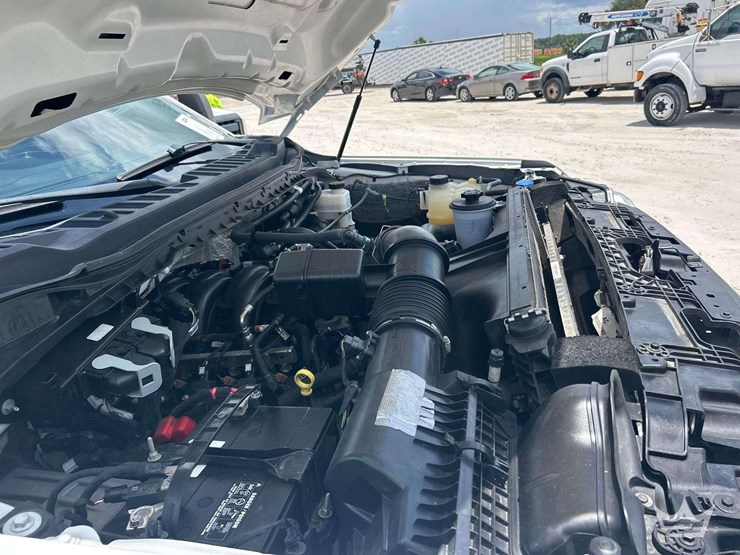 2023-ford-f250-image-8