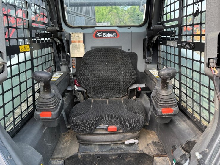 2023-bobcat-t76-image-20