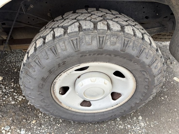 2008-ford-f250-image-16