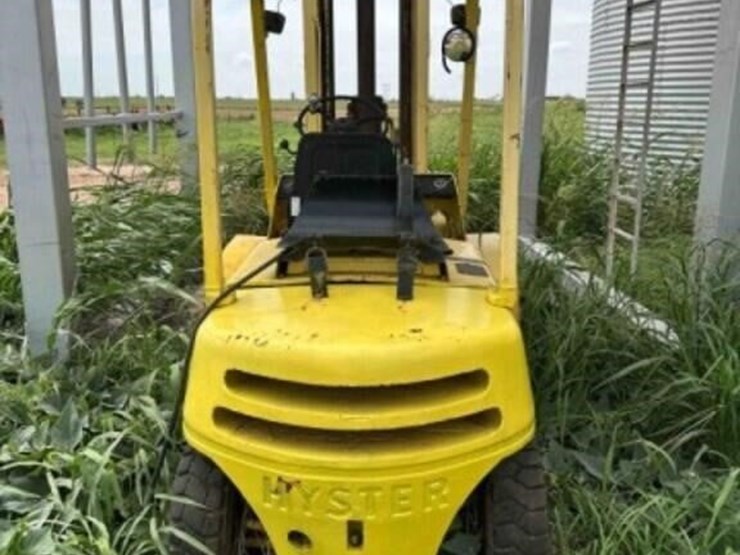 hyster-propane-forklift-image-12