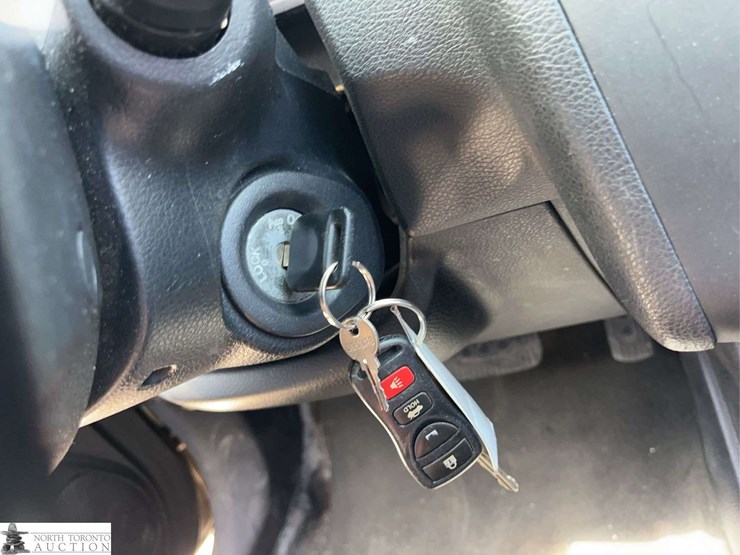 2007-nissan-versa-1.8-s-4dr-hatchback-(1.8l-i4-4a)-image-14