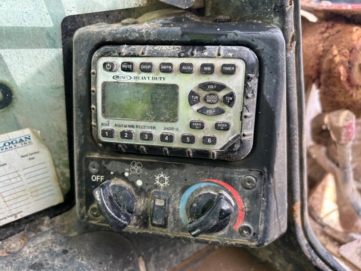 2020-takeuchi-tl12r2-image-27