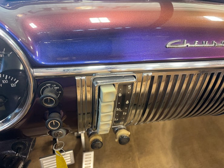 1949-chevrolet-210-image-17